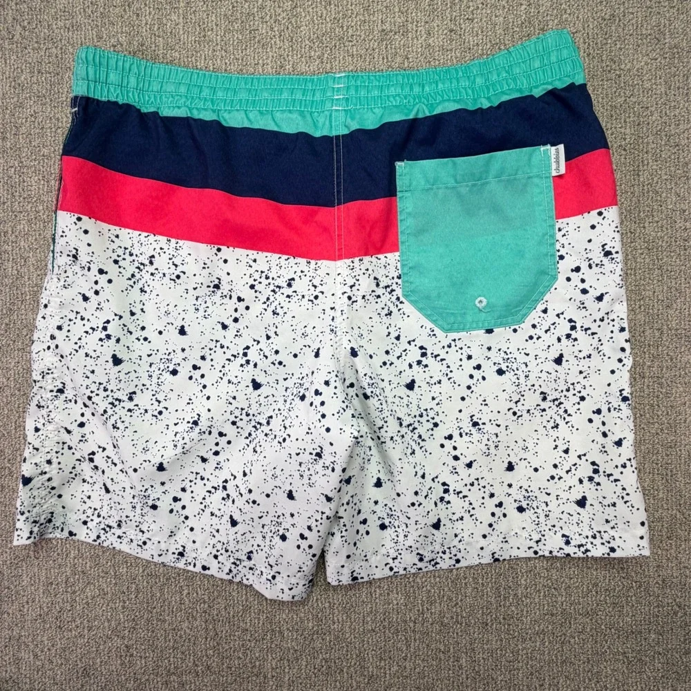 Chubbies Men's Swim Trunks Medium Colorblock Paint Splatter Board Shorts Summer